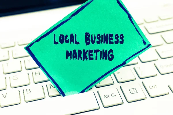 Testo di scrittura di parole Local Business Marketing. Concetto di business per le specifiche localizzate sulla caratteristica Store — Foto Stock