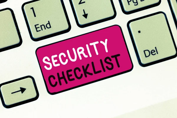 Escrita de mão conceitual mostrando Checklist de segurança. Foto de negócios mostrando Proteção de Dados e Guia do Sistema em Roubo de Internet — Fotografia de Stock