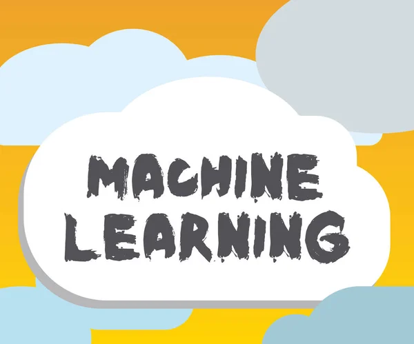 Texto de escritura de palabras Machine Learning. Concepto de negocio para dar a los ordenadores la capacidad de ser enseñados con datos — Foto de Stock