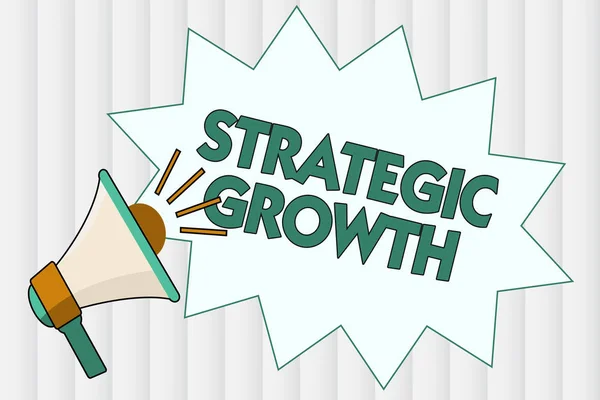 Koncepční rukopis ukazující strategický růst. Prezentace obchodních fotografií vytvořit plán nebo plán pro zvýšení zásob nebo zlepšení — Stock fotografie