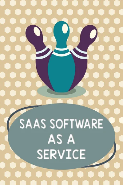 Texto de escritura de palabras Saas Software as A Service. Concepto de negocio para el uso de aplicaciones basadas en la nube a través de Internet — Foto de Stock