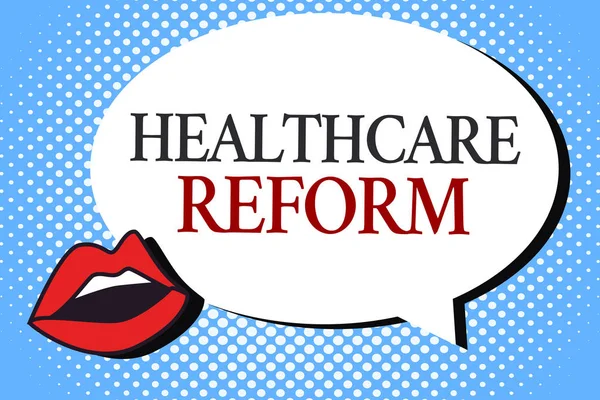 Escrevendo uma nota mostrando a Reforma da Saúde. Foto de negócios mostrando Inovação e Melhoria na qualidade do programa de cuidados — Fotografia de Stock