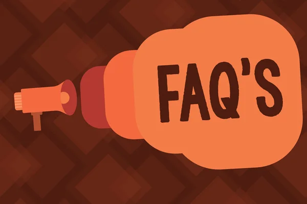 Conceptuele hand schrijven weergegeven: Faq s is. Zakelijke foto tekstlijst van vragen en antwoorden met betrekking tot een bepaald onderwerp — Stockfoto