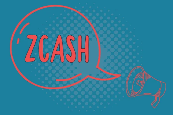 Word のテキスト Zcash の書き込み。匿名性を提供する分散型の blockchain と cryptocurrency のビジネス コンセプト — ストック写真