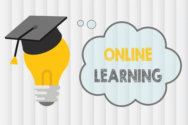 Textzeichen für Online-Lernen. Konzeptfoto Larning mit Hilfe des Internets und eines Computers — Stockfoto