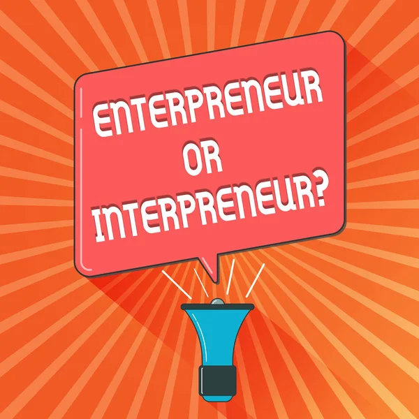 Ecriture conceptuelle montrant la question Entrepreneur ou Intrepreneur. Photo d'affaires montrant une nouvelle race de producteurs au sein d'une entreprise — Photo