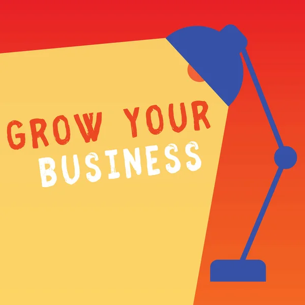 Scrittura di testi Crescere il vostro business. Concetto di business per ottenere profitti più elevati Fornire un migliore ritorno degli investimenti — Foto Stock