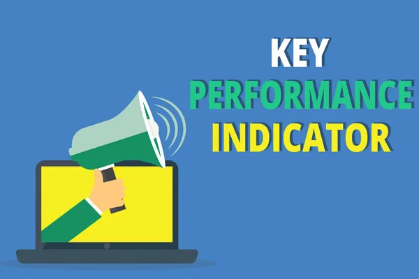 Escrita à mão de texto Indicador de desempenho chave. Conceito que significa quão eficaz se pode alcançar seus objetivos — Fotografia de Stock