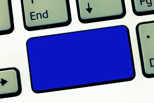 Design business concept Espaço de cópia vazio moderno abstrato fundo Teclado chave Intenção de criar mensagem de computador, pressionando a ideia do teclado — Fotografia de Stock