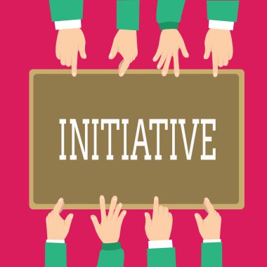 Word metin yazma girişimi. İş kavramı yeteneği değerlendirmek ve bağımsız şeyler başlatmak için motivasyon