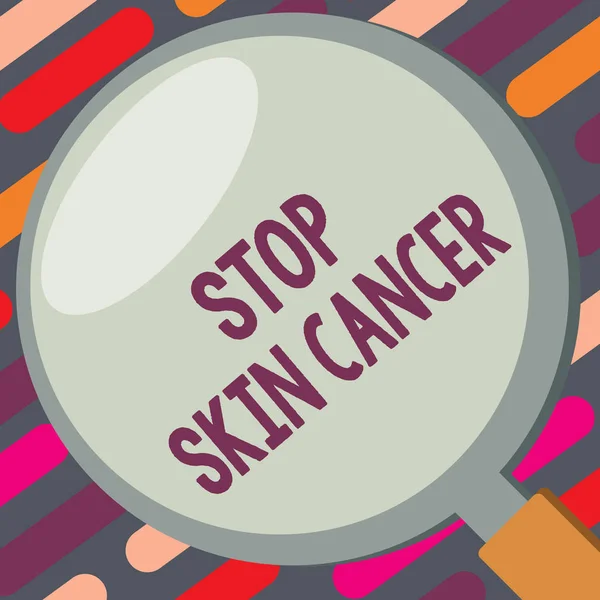 Znak tekstowy Wyświetlono zatrzymać raka skóry. Koncepcyjne zdjęcie przedłużyć unikanie ekspozycji na promieniowanie ultrafioletowe — Zdjęcie stockowe
