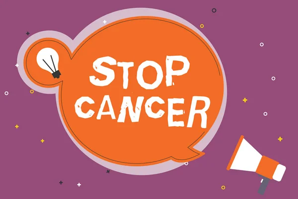 Writing Obs visar stoppa Cancer. Företag foto skylta praxis att vidta aktiva åtgärder för att sänka räntan av cancer — Stockfoto