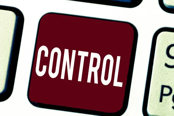 Signo de texto que muestra Control. Foto conceptual Poder para influir en las acciones de comportamiento directo curso de los acontecimientos —  Fotos de Stock