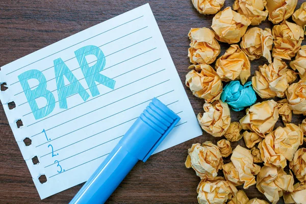 Escritura a mano de texto Bar. Concepto que significa Café restaurante a través del cual se sirven bebidas y refrescos — Foto de Stock