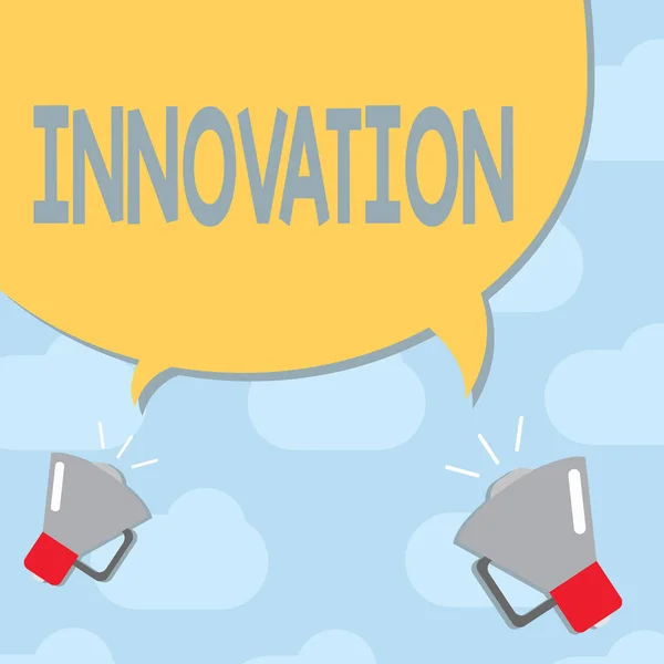 Szöveg jel mutatja az innováció. Fogalmi fénykép új módszer eszme termék különböző kreatív nem ismert előtt — Stock Fotó