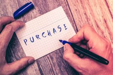 Kavramsal el satınalma gösterilen yazma. İş fotoğraf vitrine elde bir şey ödeyerek satın için firma iletişim veya kavrama