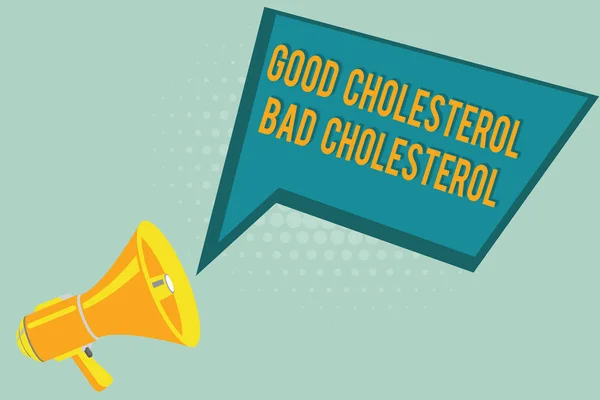 Signo de texto que muestra colesterol bueno colesterol malo. Foto conceptual Las grasas en la sangre provienen de la comida que comemos —  Fotos de Stock