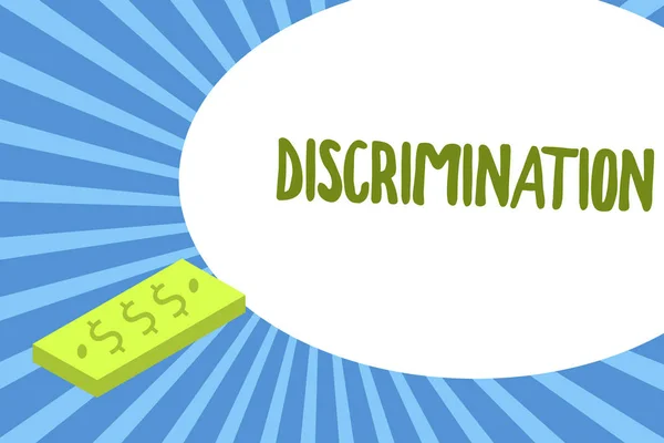 A escrever um bilhete a mostrar discriminação. Foto de negócios mostrando tratamento Prejudicial de diferentes categorias de exibição — Fotografia de Stock