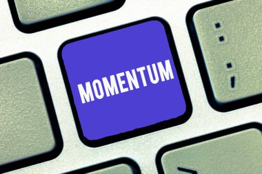 El yazısı metin Momentum. Kavram anlam miktar hareket hareketli ürün olarak ölçülen kütle ve hız