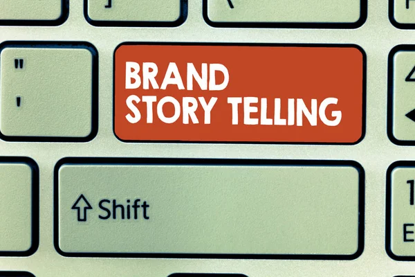 Escritura manual conceptual que muestra Brand Story Telling. Foto de negocios mostrando Respirando vida en un contenido atractivo de Brandan — Foto de Stock