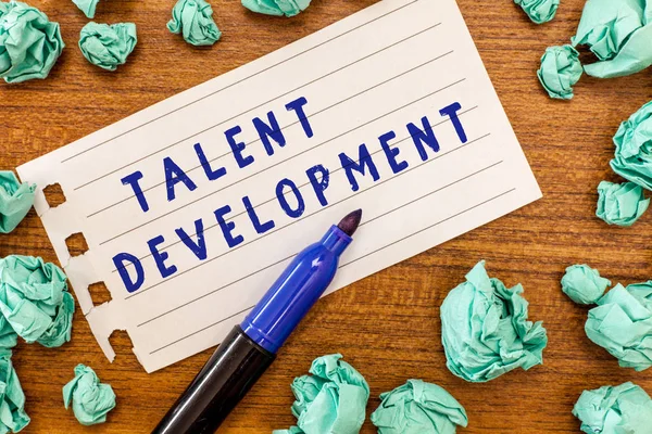 Conceptueel handschrift met Talent Development. Zakelijke foto presenteren Building Skills Abilities Verbetering van potentiële Leader — Stockfoto