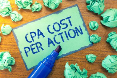 El yazısı metin eylem başı maliyet EBM. Kullanıcı bir ortaklık bağlantısına tıkladığında ödenen komisyon anlam kavramı