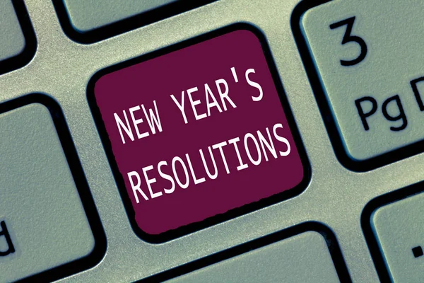 Yeni yıl s gösterilen metin kararları işarettir. Kavramsal fotoğraf Wishlist gerçekleştirmek veya geliştirmek için şeylerin listesi — Stok fotoğraf