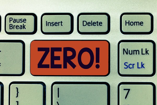 Escrevendo nota mostrando Zero. Foto de negócios mostrando nenhuma quantidade ou número nought Nada Nenhum ponto de origem no esboço — Fotografia de Stock