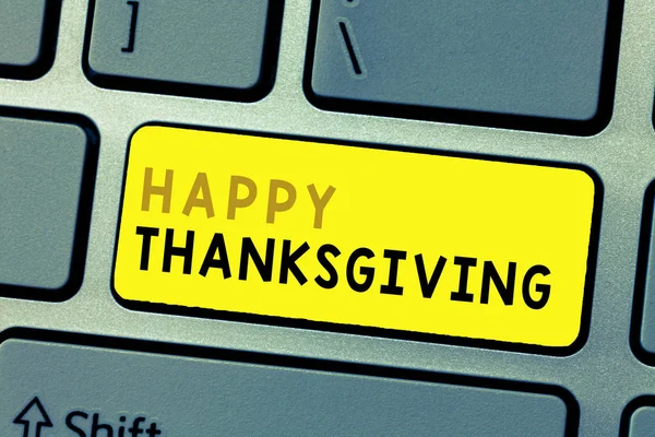 Texte montrant Joyeux Thanksgiving. Photo conceptuelle Fête de la récolte Fête nationale célébrée en novembre — Photo