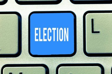 Kavramsal el seçim gösterilen yazma. Oy için siyasi office gösteren tarafından iş fotoğraf metin resmi ve organize seçimi