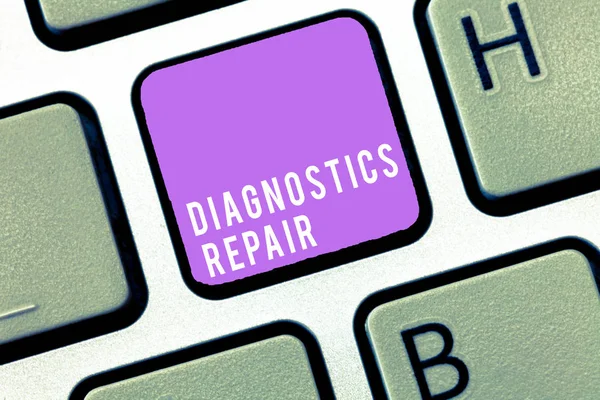 Signo de texto que muestra Diagnósticos Reparación. Foto conceptual Un programa o rutina que ayuda al usuario a identificar errores — Foto de Stock