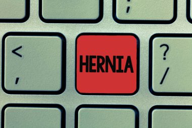 Fıtık gösterilen Not yazma. Doku veya organ kavite duvarı anormal çıkış vitrine iş fotoğraf