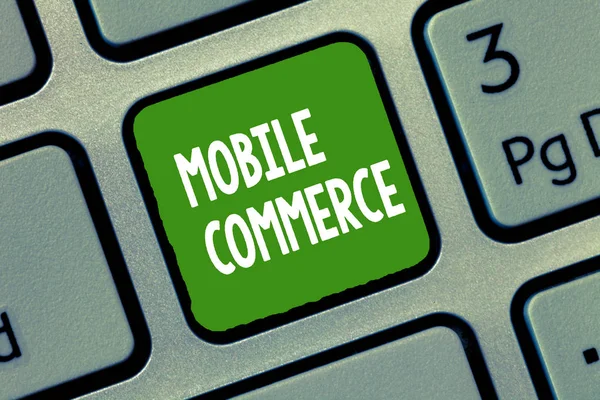 Text rukopisu Mobile Commerce. Koncept význam Použití mobilního telefonu k provádění obchodních transakcí online — Stock fotografie