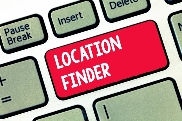 Location Finder を書く手書き文字。選択した場所のアドレスを検索する注目の概念のサービスの意味 — ストック写真