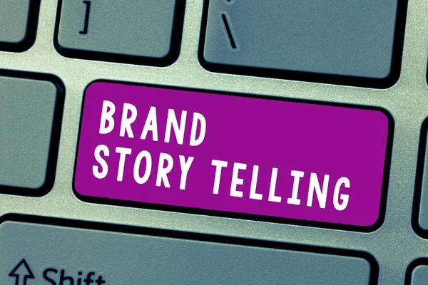 Escritura manual conceptual que muestra Brand Story Telling. Texto de la foto de negocios Respirando vida en un Brandan Contenido atractivo — Foto de Stock