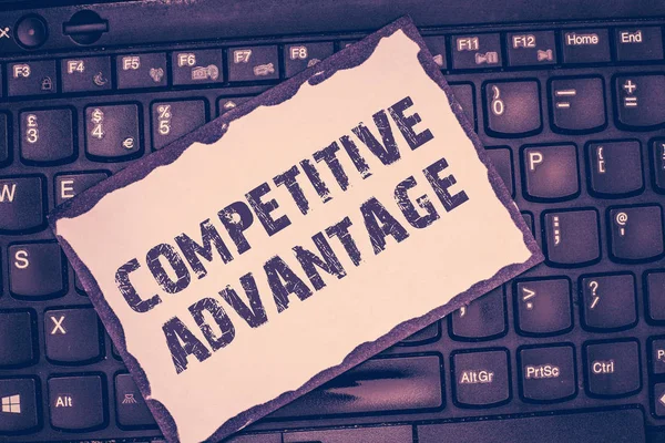 Conceptual hand writing showing Competitive Advantage. Business photo showcasing Company Edge over another Favorable Business Position — Stock Photo, Image