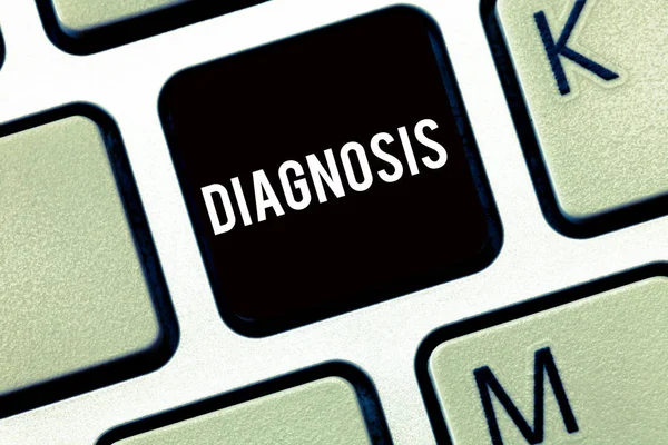 Tanda teks menunjukkan Diagnosis. Identifikasi foto konseptual tentang sifat penyakit melalui pemeriksaan — Stok Foto