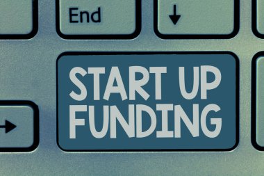 Word metin başlatmak kadar finansman yazma. Yeni oluşturulan şirket veya kampanya yatırım için başlamak için iş kavramı