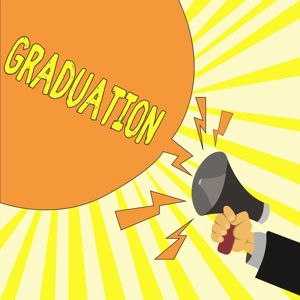 Sinal de texto mostrando Graduação. Foto conceitual Receber ou conferir certificado de diploma de grau acadêmico — Fotografia de Stock