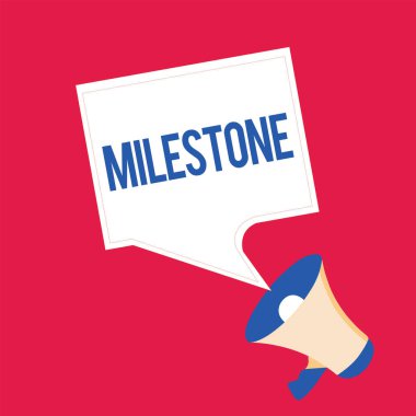 Kilometre taşı gösterilen Not yazma. Önemli aşama ya da bir şey, gelişmesinde olay vitrine iş fotoğraf