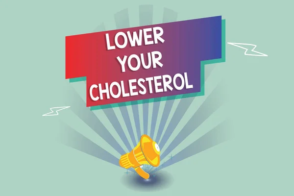 Sinal de texto mostrando Abaixe seu colesterol. Foto conceitual Reduzir a ingestão de alimentos gordurosos Faça exercício físico regular — Fotografia de Stock