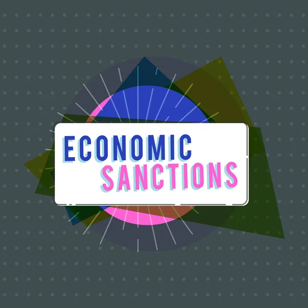 Znak tekstowy wskazujący sankcje gospodarcze. Fotografia konceptualna Kara nałożona na inny kraj Wojna handlowa — Zdjęcie stockowe