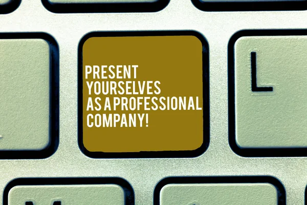 Tekst teken tonen aanwezig jezelf als een Professional Company. Conceptuele foto formele invoering van jezelf toets op het toetsenbord te willen maken van computer bericht, op idee van het toetsenbord te drukken. — Stockfoto