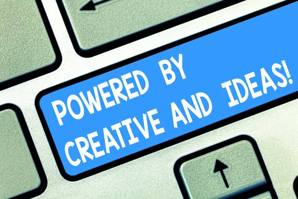 Текст для почерку, написаний за допомогою Creative And Ideas. Концепція означає Потужна креативність інновації хороша енергія Клавіатура клавіатура Намір створити комп'ютерне повідомлення натискання клавіатури ідеї . — стокове фото