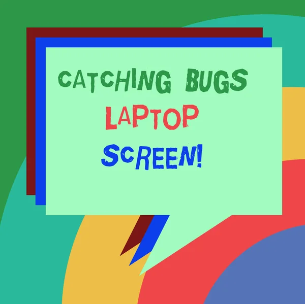 Escrita de mão conceitual mostrando Catching Bugs Laptop Screen. Texto da foto do negócio Proteção do sistema de computador antivírus Stack of Speech Bubble Balão de texto empilhado de cores diferentes . — Fotografia de Stock