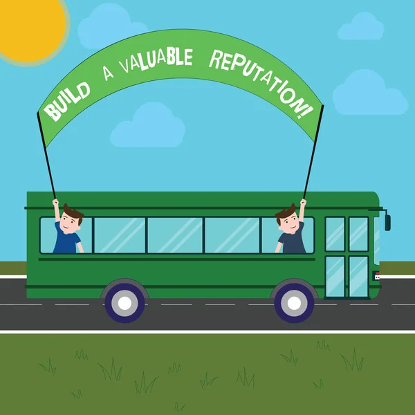 Schrifttexte bauen einen wertvollen Ruf auf. Konzept bedeutet guten Service für große Kunden Bewertungen zwei Kinder im Schulbus halten Banner mit Stick auf einem Tagesausflug. — Stockfoto