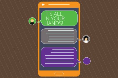 Bu S tüm içinde Your eller gösterilen metin işareti. Kavramsal fotoğraf biz bizim kader ve kader Mobile Messenger ekranı ile sohbet başkanları ve boş renk konuşma balonları dizgin tutun.