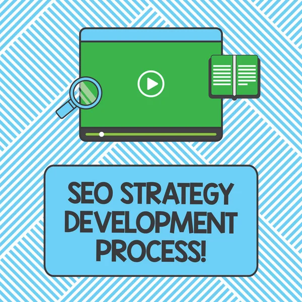 Handgeschreven tekst schrijven Seo strategie ontwikkelingsproces. Begrip betekenis van Search Engine Optimization ontwikkelen Tablet Video Player uploaden downloaden en Magnifying Glass tekst ruimte. — Stockfoto