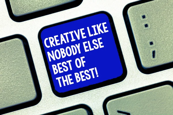 概念的な手書きの創造的のような誰も他最高の最高を示します。ビジネス写真高品質創造性キーボード コンピューター メッセージ キーパッド アイデアを作成する意図を展示. — ストック写真