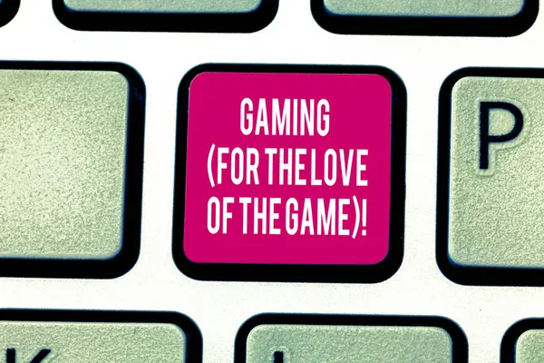 Написання Примітка показ ігор для Love з Гра. Бізнесі фото демонстрації нових технологій стратегії розваги клавіатури клавішу намір створити повідомлення комп'ютер, натиснувши клавіатурі ідея. — стокове фото